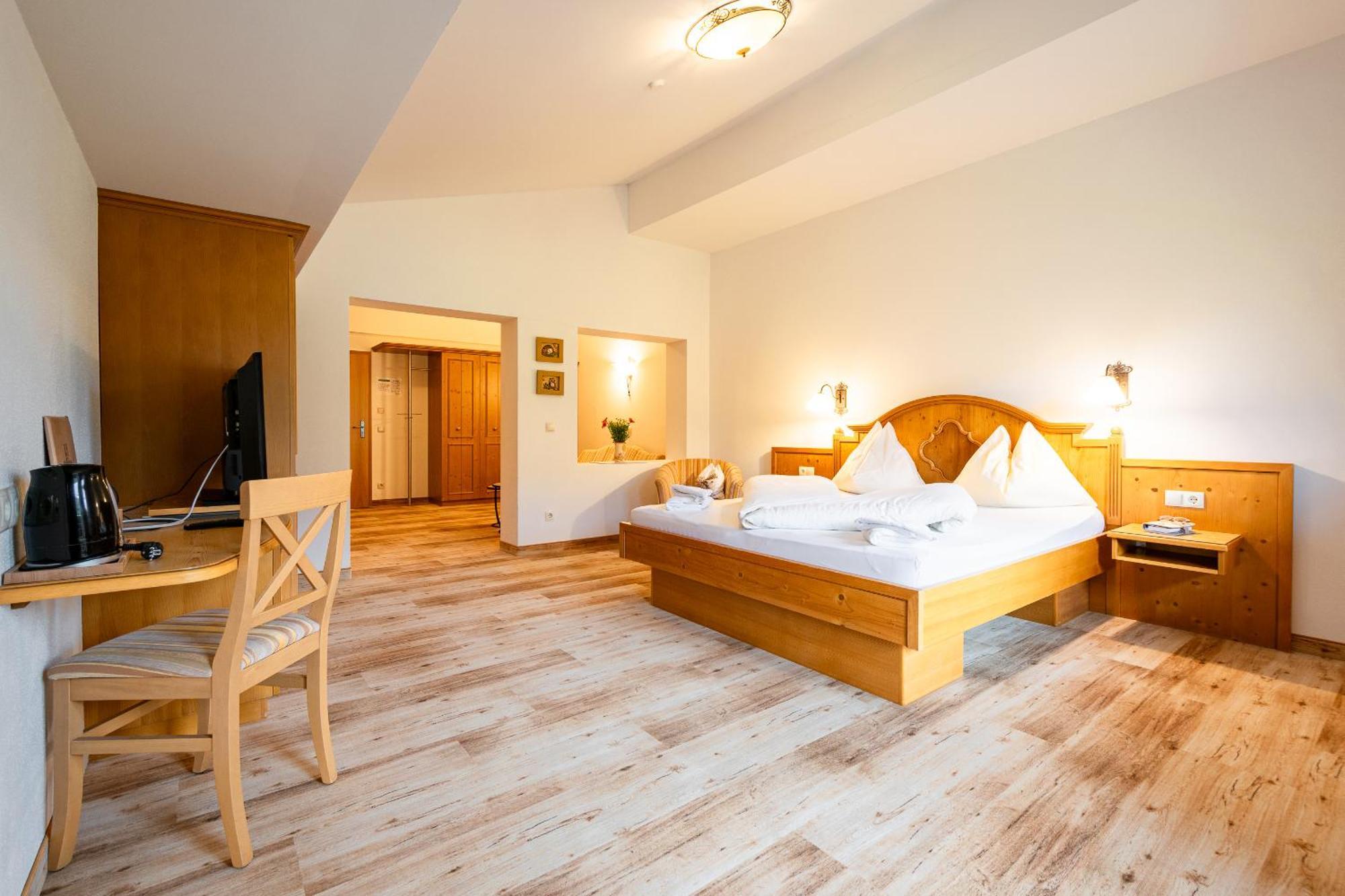 Landhotel Hubengut Bed And Breakfast Radstadt Eksteriør bilde